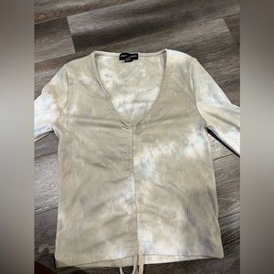 Long Sleeve with Adjustable String